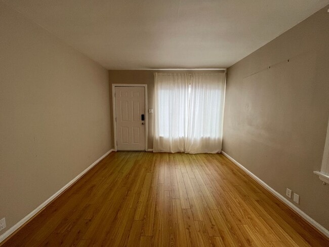 231 13th St in Manhattan Beach, CA - Building Photo - Building Photo