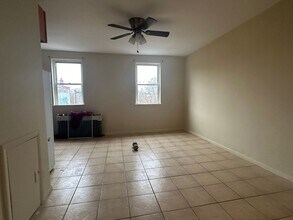 1309 Passyunk Ave in Philadelphia, PA - Building Photo - Building Photo