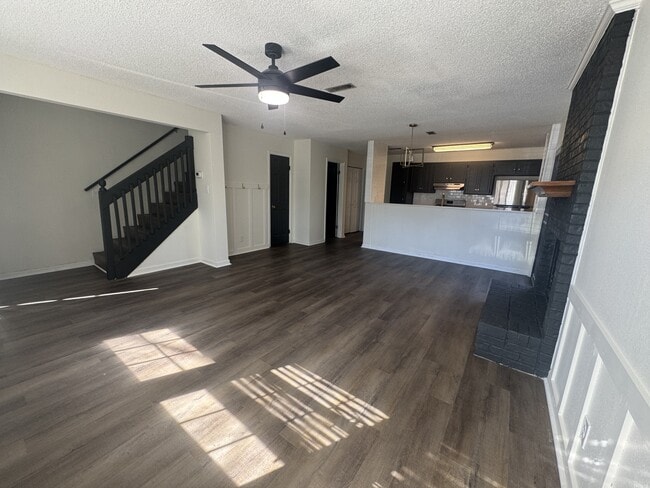 122 Timbers Dr in Dothan, AL - Building Photo - Building Photo