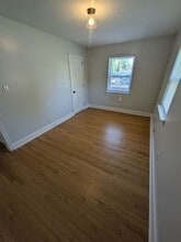 458 22nd Ave NE in Hickory, NC - Building Photo - Building Photo