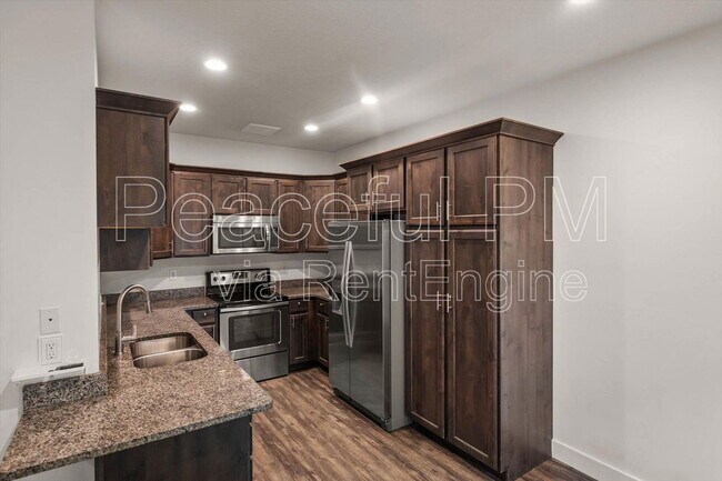 14717 S Rising Star Ln in Bluffdale, UT - Building Photo - Building Photo