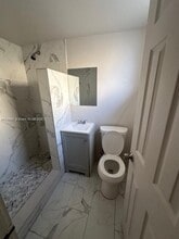 110 W 26th St in Hialeah, FL - Building Photo - Building Photo
