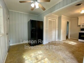 1819 Shady Ln in Shreveport, LA - Building Photo - Building Photo