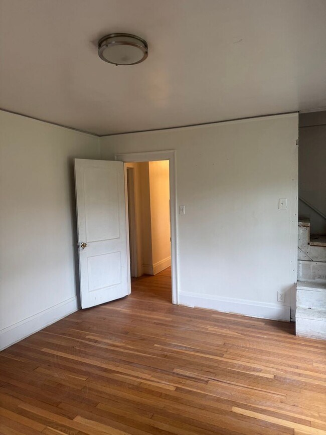 16100 Glastonbury Rd in Detroit, MI - Building Photo - Building Photo
