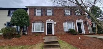 5421 Winters Way in Greensboro, NC - Building Photo