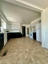 309 N 200 W in Delta, UT - Foto de edificio - Building Photo