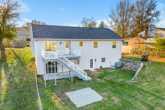 342 Orchard Dr in Daleville, VA - Foto de edificio - Building Photo