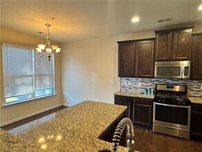 3405 Castleberry Village Cir in Cumming, GA - Building Photo - Building Photo