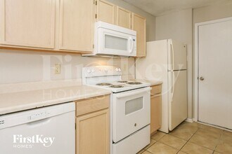 2435 Redland Ln in Indianapolis, IN - Building Photo - Building Photo