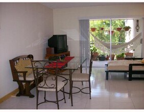 642 NW 13th St in Boca Raton, FL - Building Photo - Building Photo