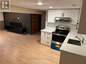 75 Bula Dr in St Catharines, ON - Building Photo - Building Photo