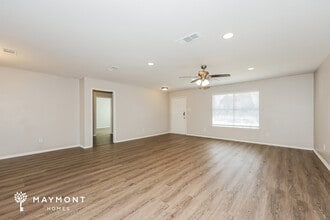 403 Vernon Castle Ave in Benbrook, TX - Building Photo - Building Photo