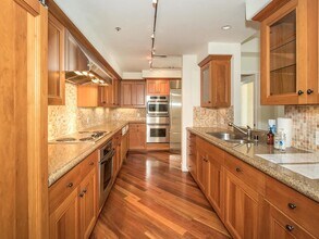 233 Homer Ave, Unit Big Bedroom in Palo Alto, CA - Building Photo - Building Photo