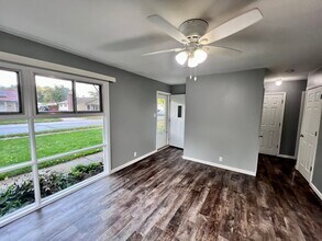 4204 Woodvale Dr in South Bend, IN - Building Photo - Building Photo