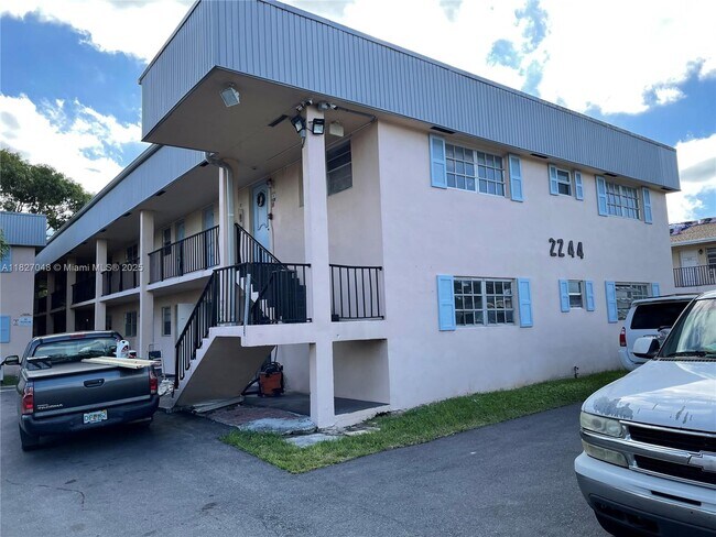 property at 2244 Madison St