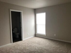 13809 Paris in Lubbock, TX - Building Photo - Building Photo