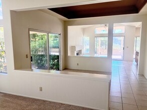 40326 Vía Estrada in Murrieta, CA - Building Photo - Building Photo