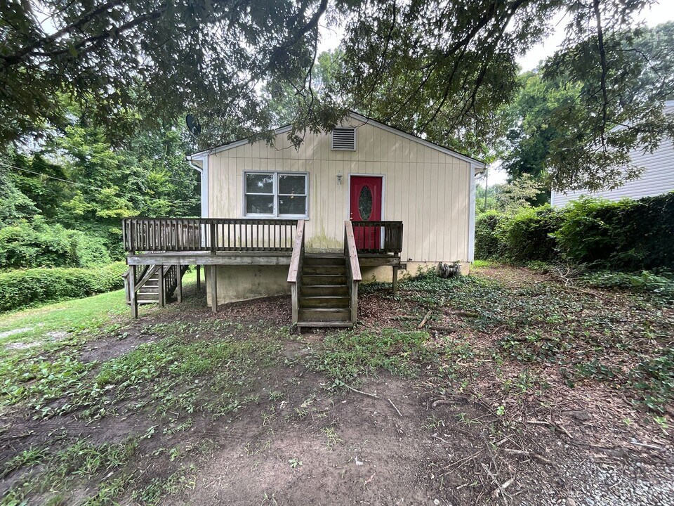 605 Grand St in High Point, NC - Building Photo