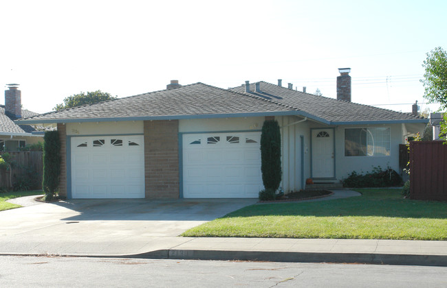 2128-2130 Harrison St in Santa Clara, CA - Building Photo - Building Photo