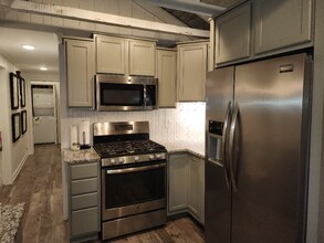 6523 Village Point Dr in Daphne, AL - Building Photo - Building Photo