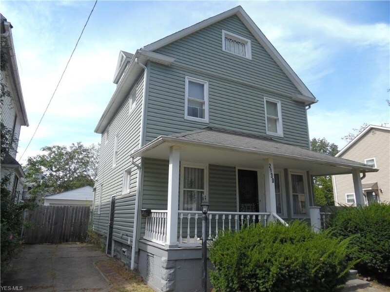 2930 E 121st St in Cleveland, OH - Building Photo
