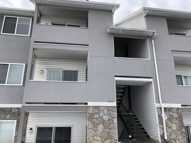 8027 Copperfield Pl in Magna, UT - Building Photo - Building Photo