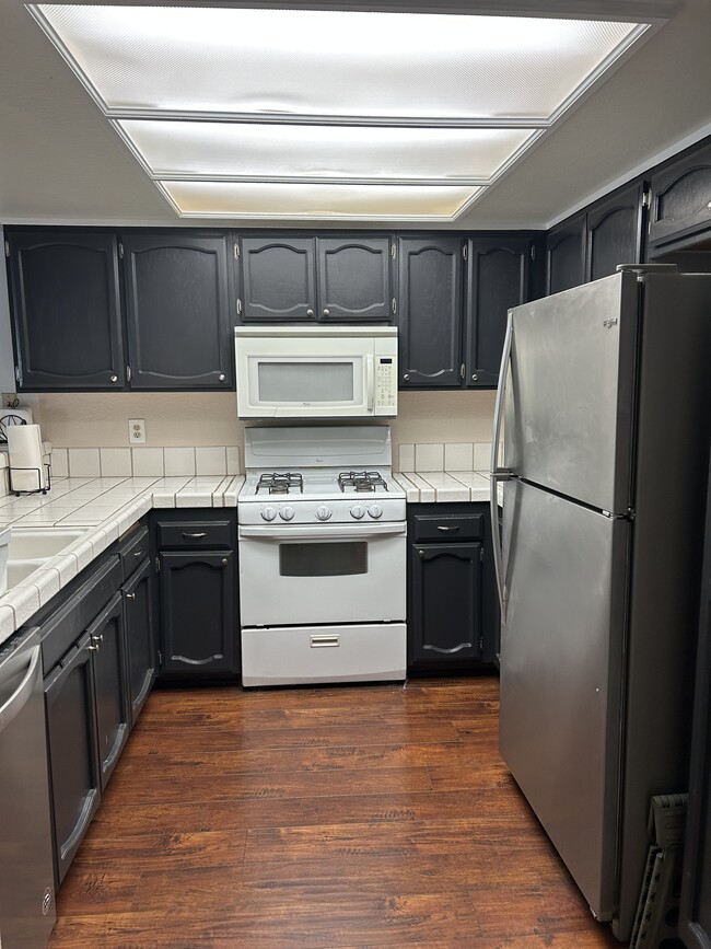 property at 2599 Walnut Ave