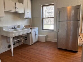 21 Elliott St-Unit -2 in Westminster, MA - Building Photo - Building Photo
