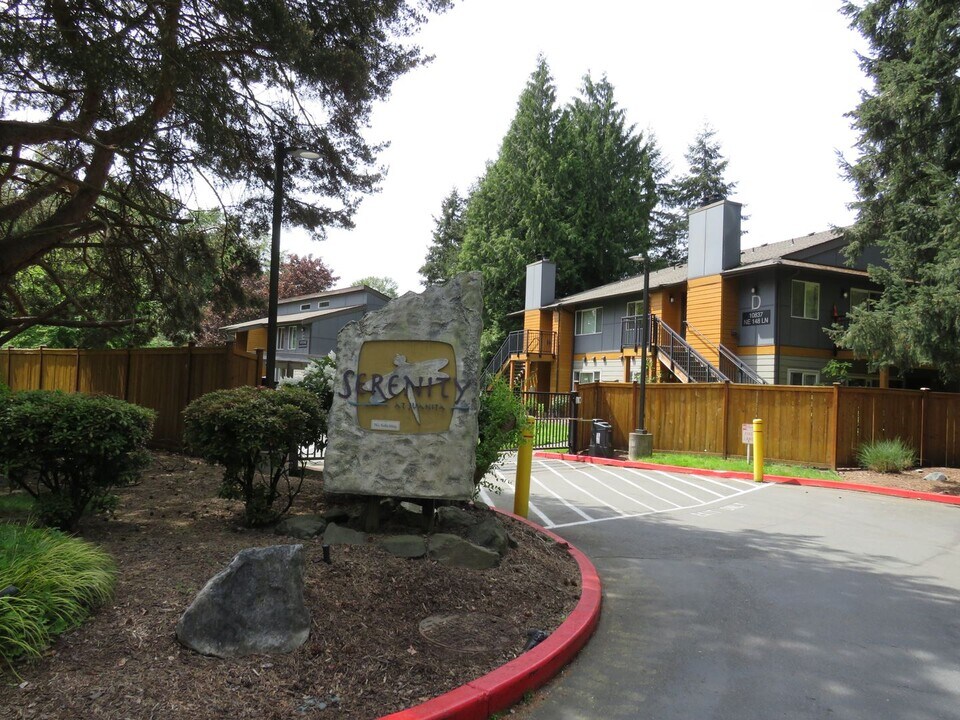 10816 NE 147th Ln in Bothell, WA - Building Photo