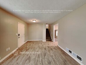 595 Rivercrest Dr in Woodstock, GA - Building Photo - Building Photo