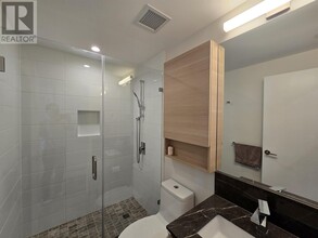 308-2308 Morrissey Rd in Port Moody, BC - Building Photo - Building Photo