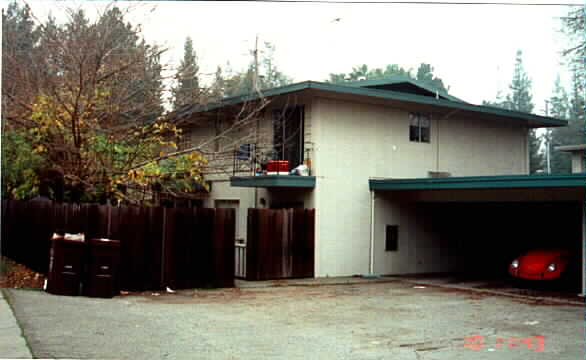 1230 Walker Ave in Walnut Creek, CA - Building Photo - Building Photo