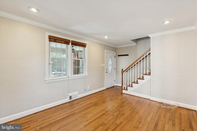 2718 S Uhle St in Arlington, VA - Building Photo - Building Photo