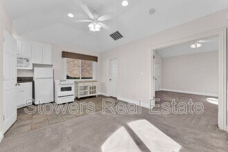 300 Lark Ln in Alamo, CA - Building Photo - Building Photo