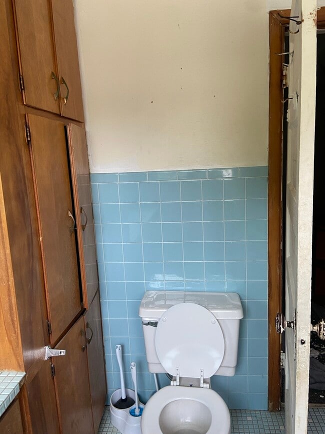 200 W Morrison St-Unit -Downstairs Room B in Fayette, MO - Building Photo - Building Photo