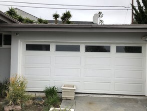 202 Vía Mesa Grande in Redondo Beach, CA - Building Photo - Building Photo