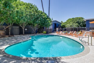 The Heights on Lemon in Tempe, AZ - Building Photo