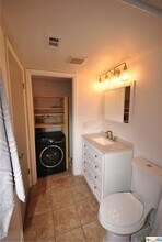 3012 Whisper Oaks Ln-Unit -H in Georgetown, TX - Building Photo - Building Photo
