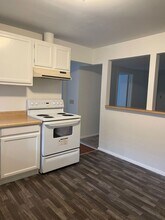 8797 116th Ave NE in Kirkland, WA - Building Photo - Building Photo