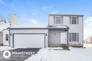 2027 Winding Hollow Dr in Grove City, OH - Building Photo