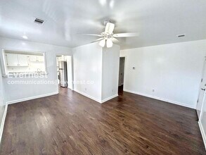 393 Annie St in Scottdale, GA - Building Photo - Building Photo