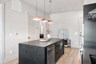 1090 Haysboro Ave in Nashville, TN - Building Photo - Building Photo