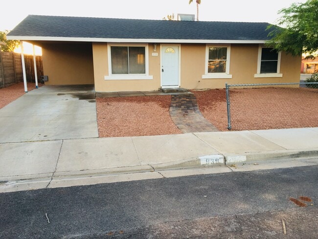 939 Greenville St in Henderson, NV - Building Photo - Building Photo