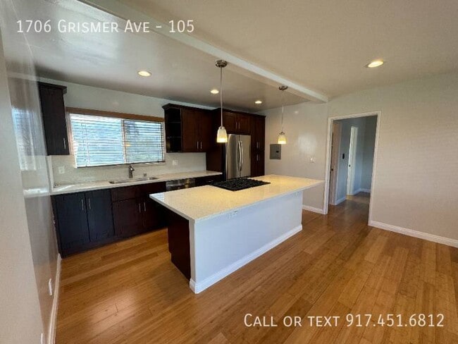 1706 Grismer Ave in Burbank, CA - Building Photo - Building Photo