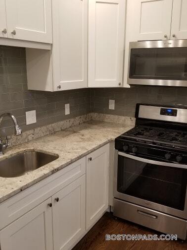 19 Perrin St in Boston, MA - Building Photo - Building Photo