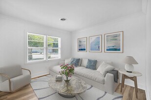 Lander Retreat in Greenwood, SC - Building Photo