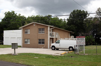 13712-13716 N. 20th Street in Tampa, FL - Building Photo - Building Photo