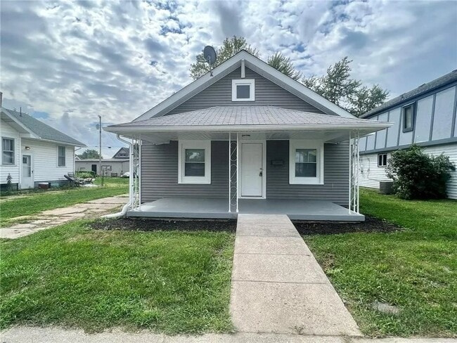 property at 2715 Delaware St