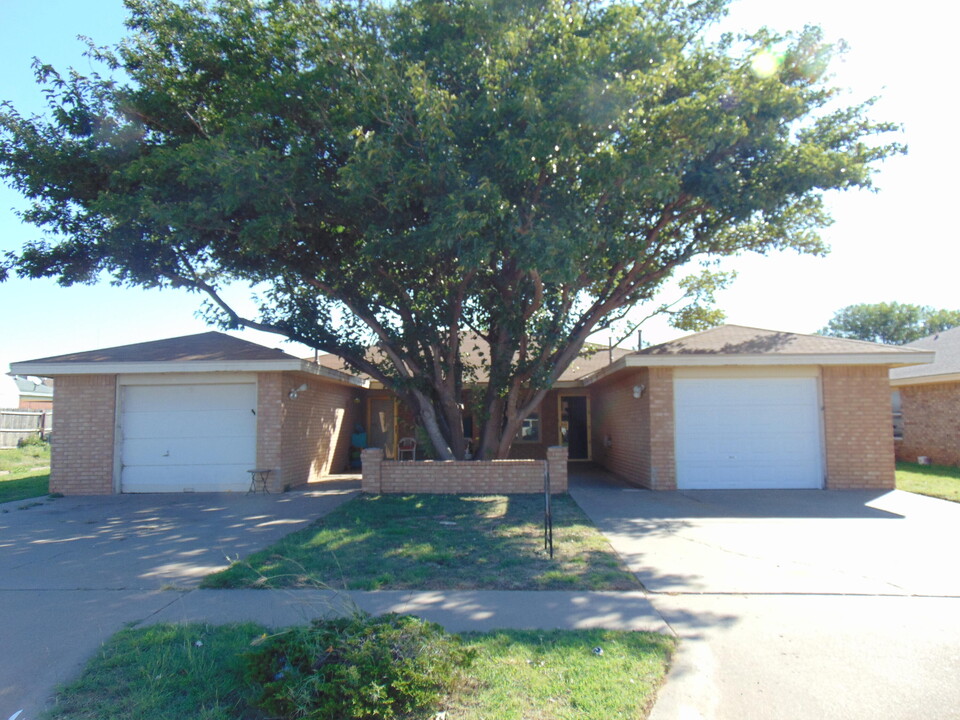 9605 Avenue X in Lubbock, TX - Building Photo