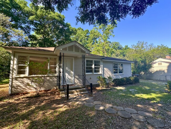 5207 Azalea Cir S in Mobile, AL - Building Photo - Building Photo